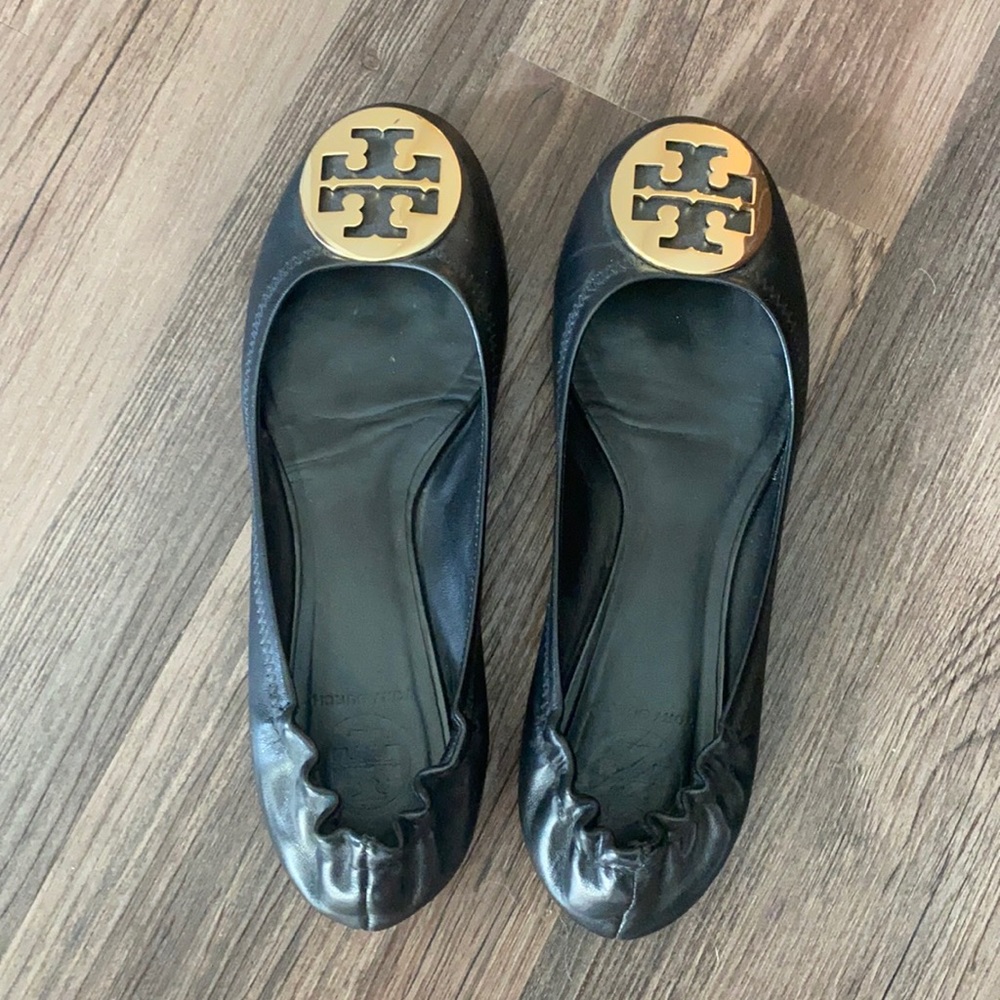 Black Tory Burch flats